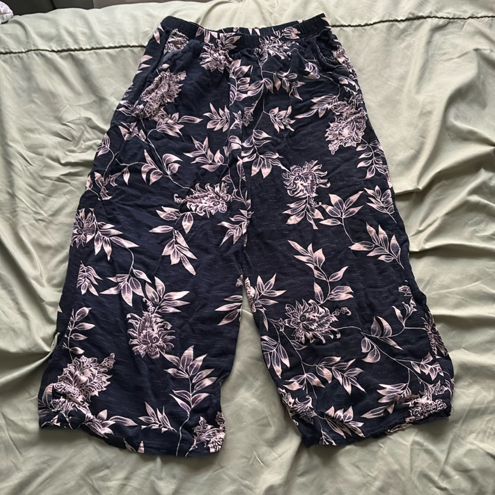 Floral flowy pants